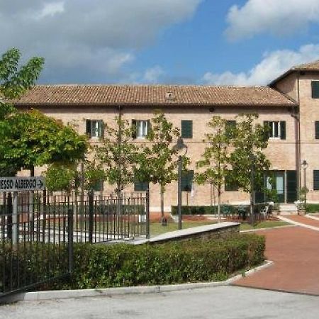 Hotel Le Muse Fabriano Luaran gambar