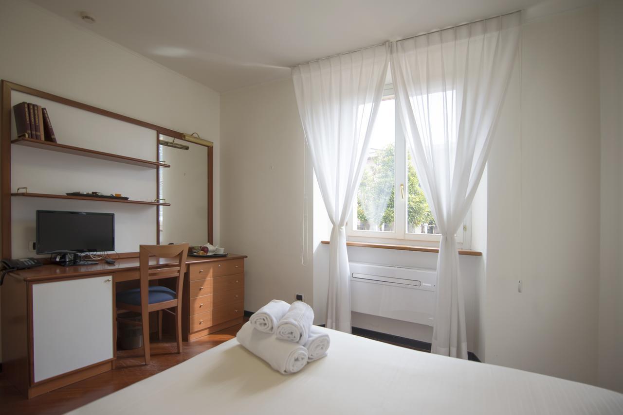Hotel Le Muse Fabriano Luaran gambar